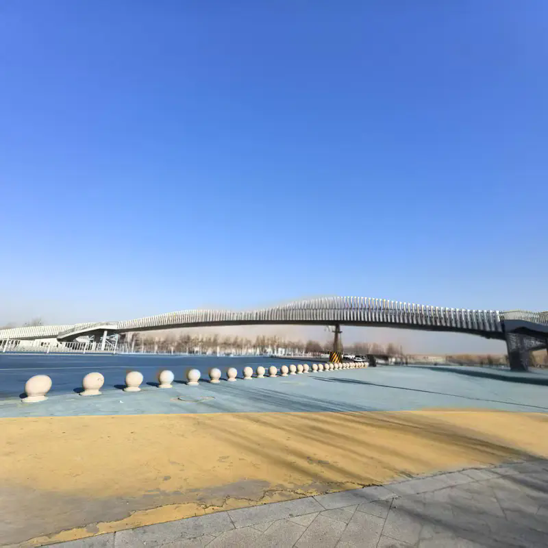 Cur ferro structuram tabulata late in constructione projects?